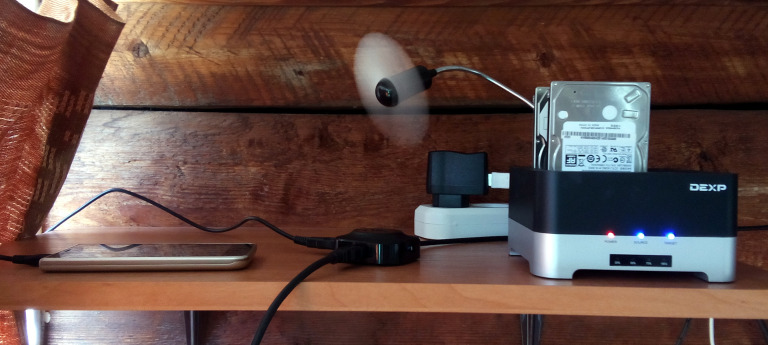 phone_dock.jpg
