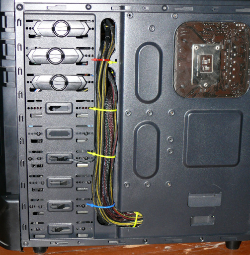 cablemgmt1.jpg