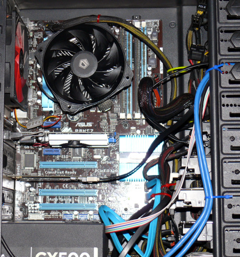 cablemgmt2.jpg